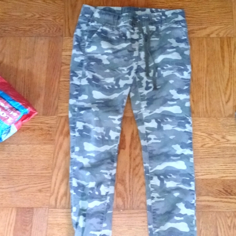 Camo jeans